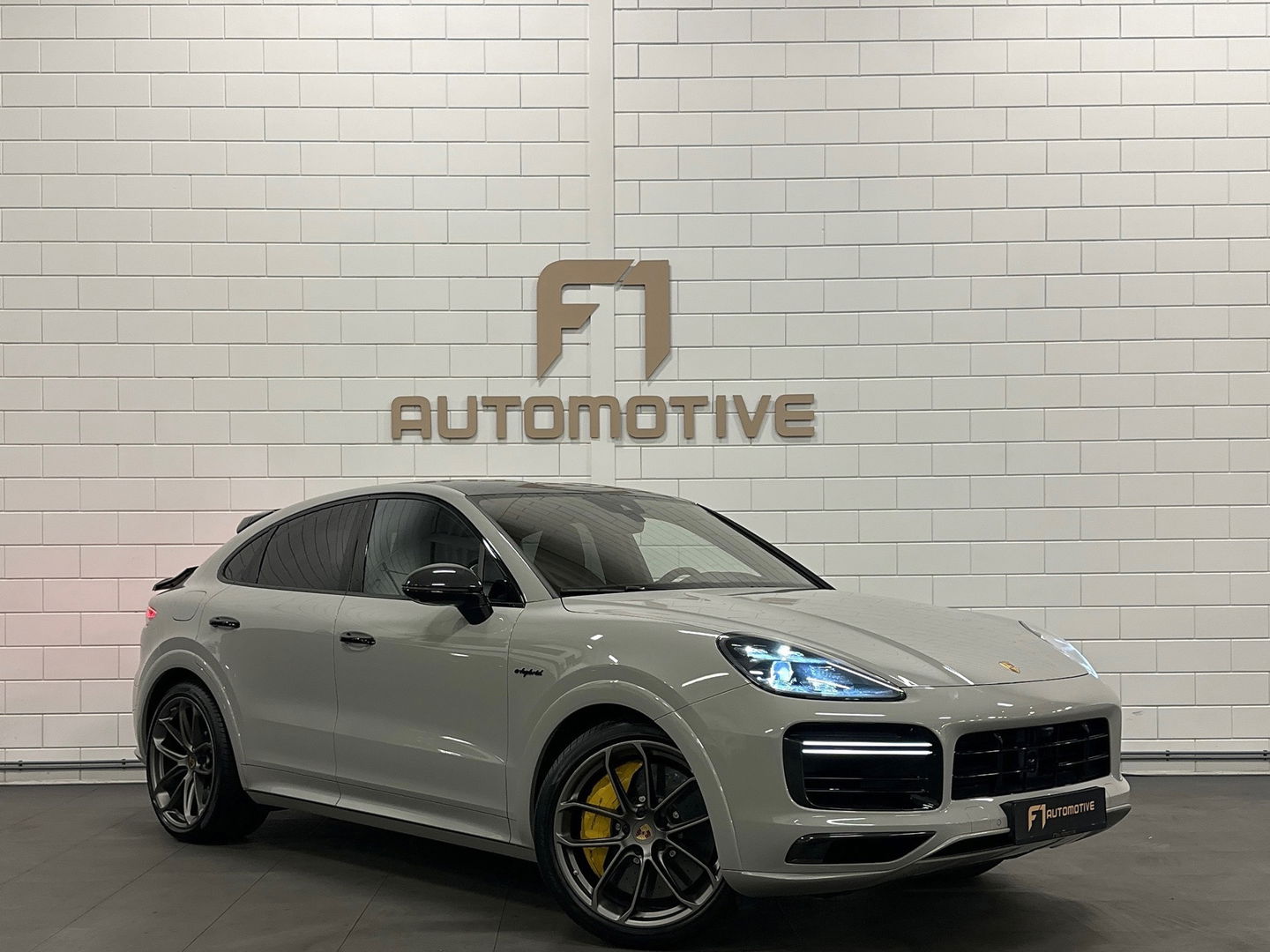 Porsche Cayenne Coupé 4.0 Turbo S E-Hybrid Carbon|Ceramic|VOL