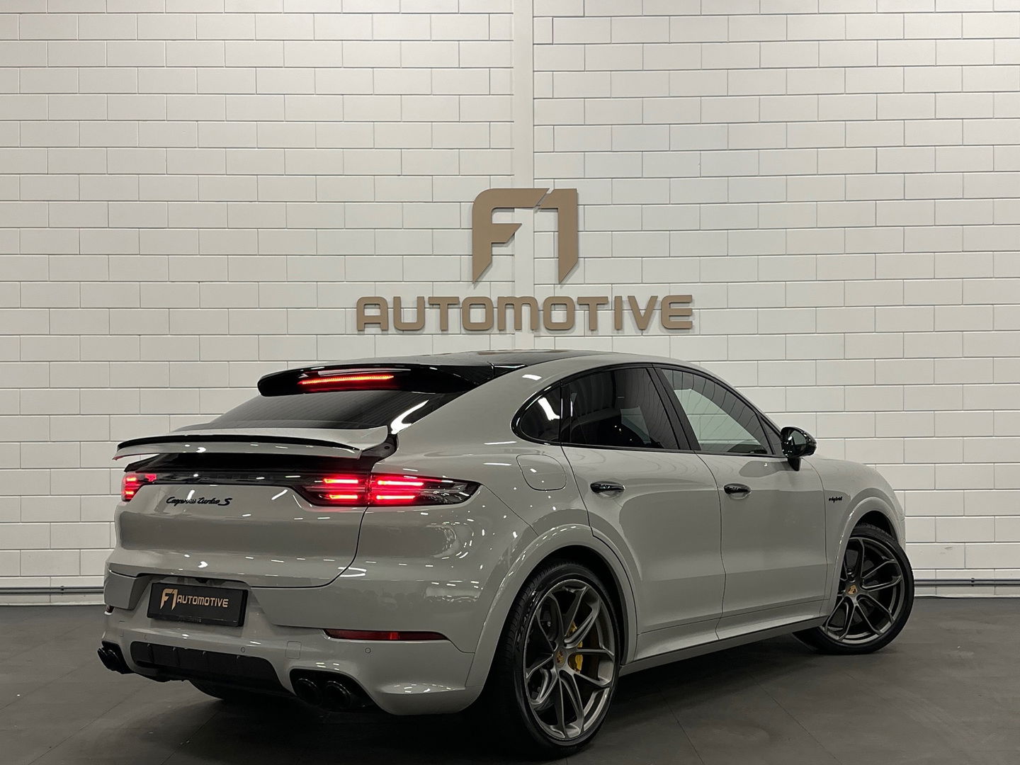 Porsche Cayenne Coupé 4.0 Turbo S E-Hybrid Carbon|Ceramic|VOL