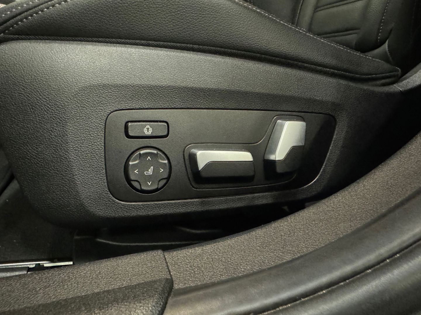 BMW 3-serie M340i xDrive 374PK MPerformance|Sfeer|HUD|Maxton