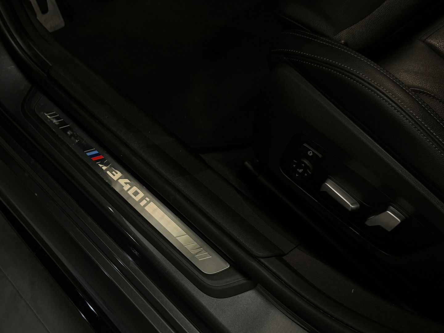 BMW 3-serie M340i xDrive 374PK MPerformance|Sfeer|HUD|Maxton