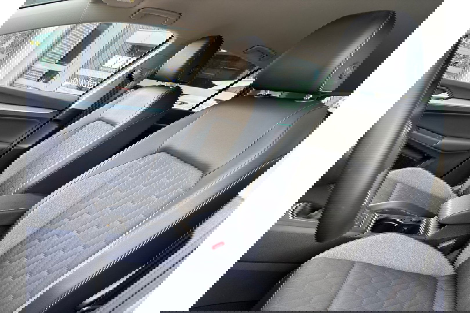 Volkswagen Golf 1.5 TSI 150PK GOAL AIRCO-ECC NAVI DISCOVER PRO PDC VIRTUAL.