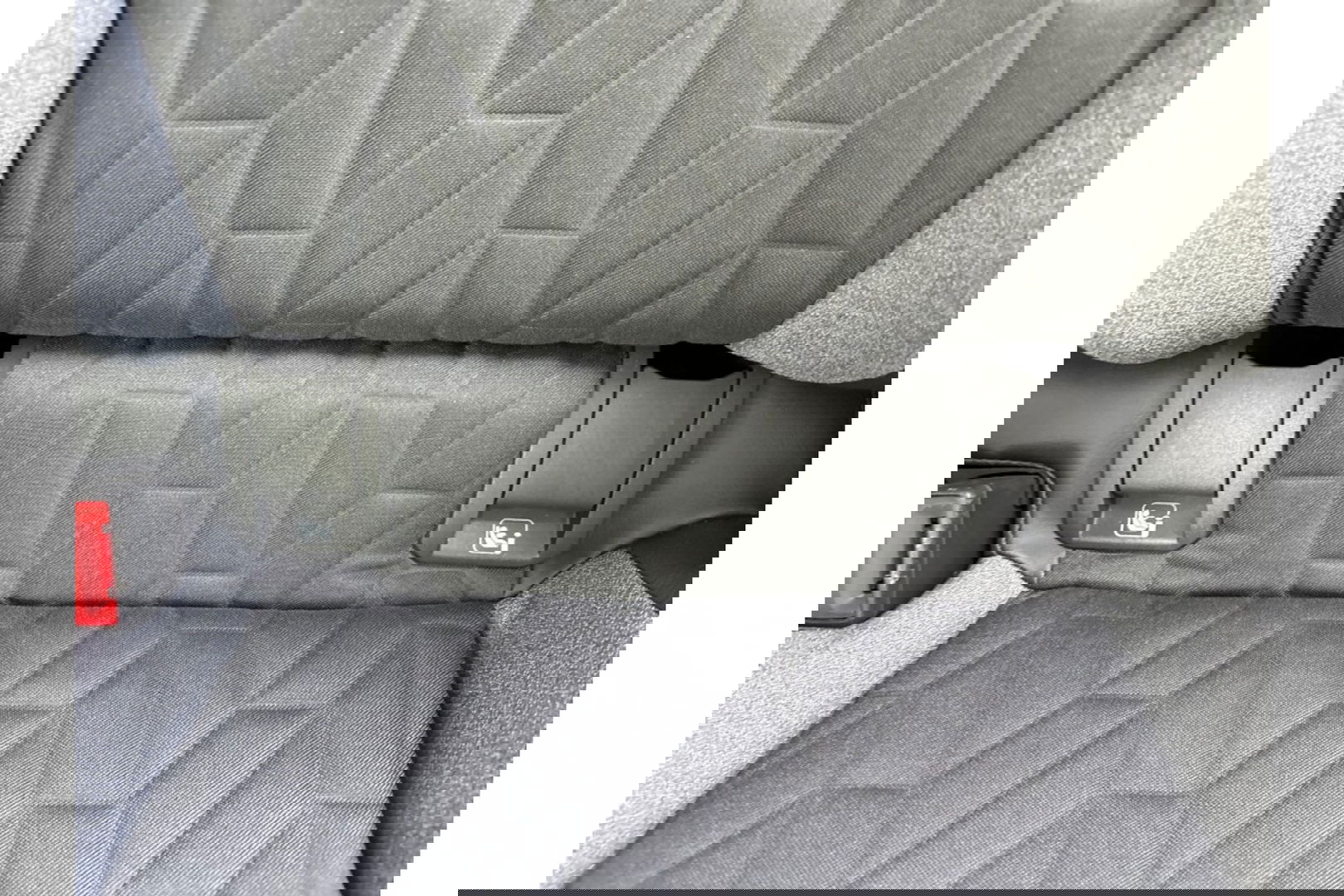 Volkswagen Golf 1.5 TSI 150PK GOAL AIRCO-ECC NAVI DISCOVER PRO PDC VIRTUAL.