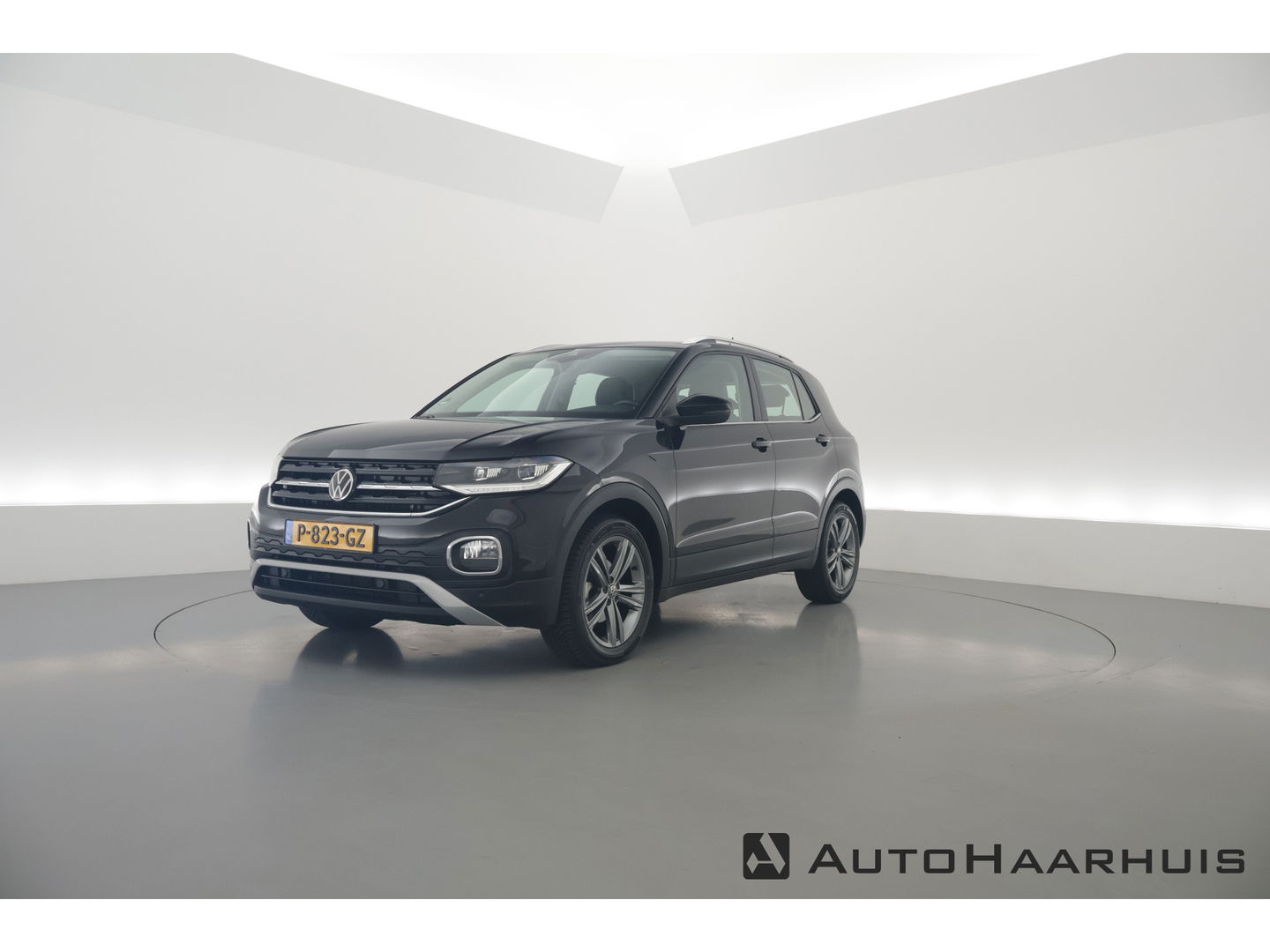 Volkswagen T-Cross 1.0 TSI Style DSG | Adapt. Cruise | CarPlay | Afn. Trekhaak | Navi | All Season | Stoelverw.