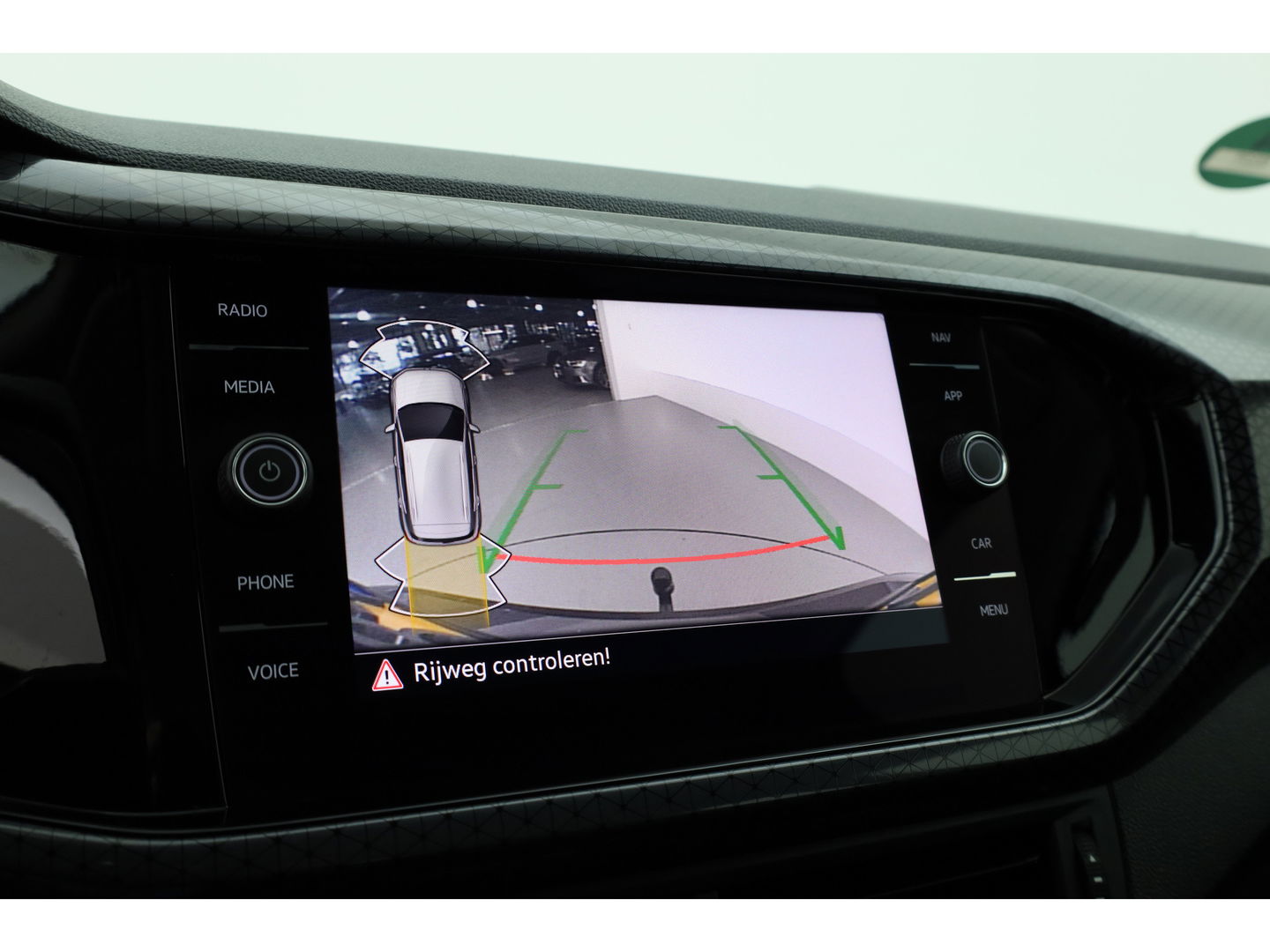 Volkswagen T-Cross 1.0 TSI Style DSG | Adapt. Cruise | CarPlay | Afn. Trekhaak | Navi | All Season | Stoelverw.