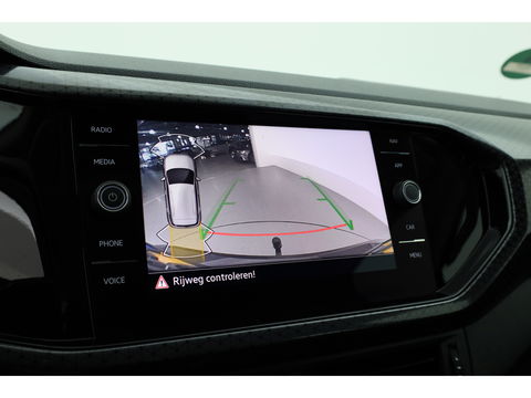 Volkswagen T-Cross 1.0 TSI Style DSG | Adapt. Cruise | CarPlay | Afn. Trekhaak | Navi | All Season | Stoelverw.