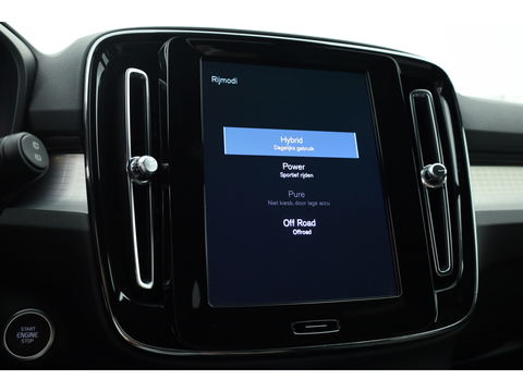 Volvo XC40 1.5 T4 Plug-in hybrid Core Bright | Facelift | Camera | Navi | Stoel- & Stuurverw. | CarPlay |