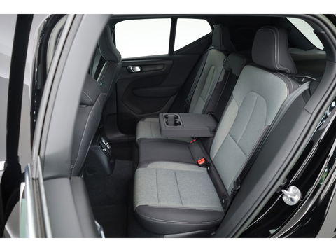 Volvo XC40 1.5 T4 Plug-in hybrid Core Bright | Facelift | Camera | Navi | Stoel- & Stuurverw. | CarPlay |