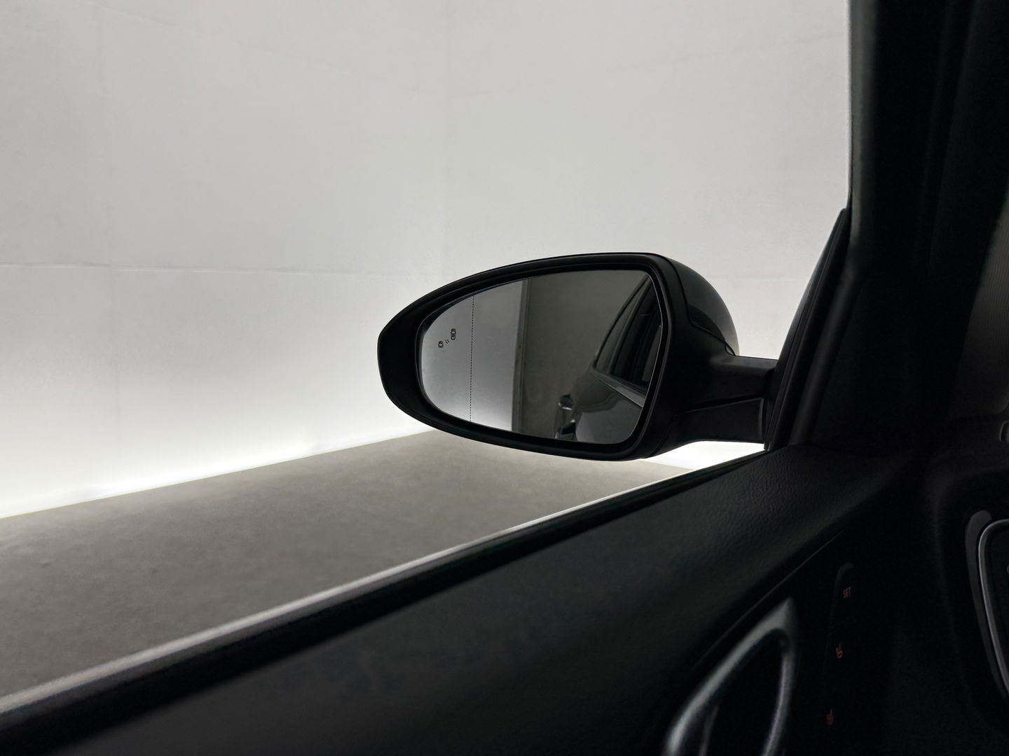 Kia Xceed 1.6 GDi PHEV ExecutiveLine | Pano | Memory | Virtual | Trekh. | Stoel/Stuur verwarmd | Keyless | Carplay