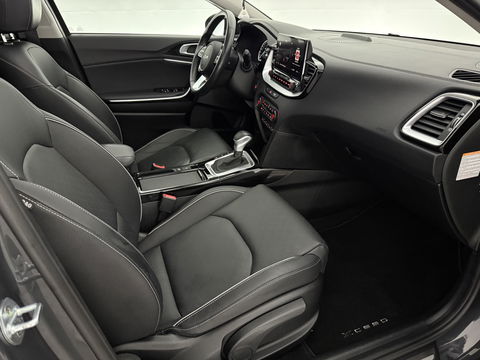 Kia Xceed 1.6 GDi PHEV ExecutiveLine | Pano | Memory | Virtual | Trekh. | Stoel/Stuur verwarmd | Keyless | Carplay