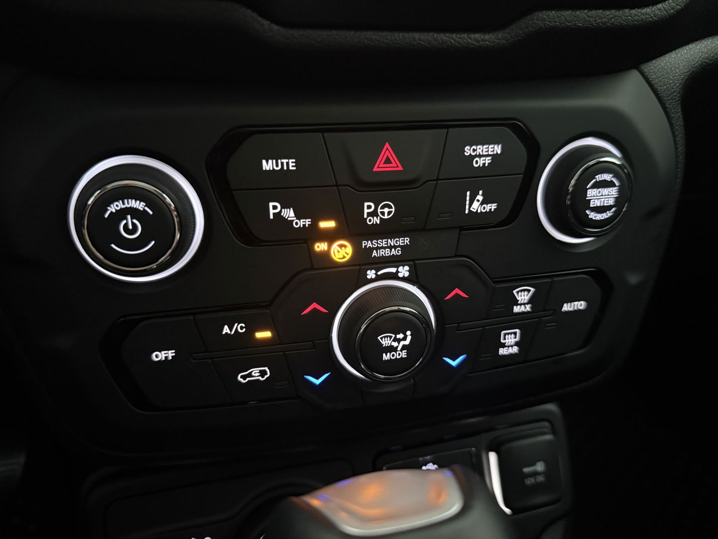 Jeep Renegade 4xe 240PK Plug-in Hybrid Electric S | Camera | Stoel/stuurverw. | Navi | Adaptive Cruise | Dodehoek | Keyless