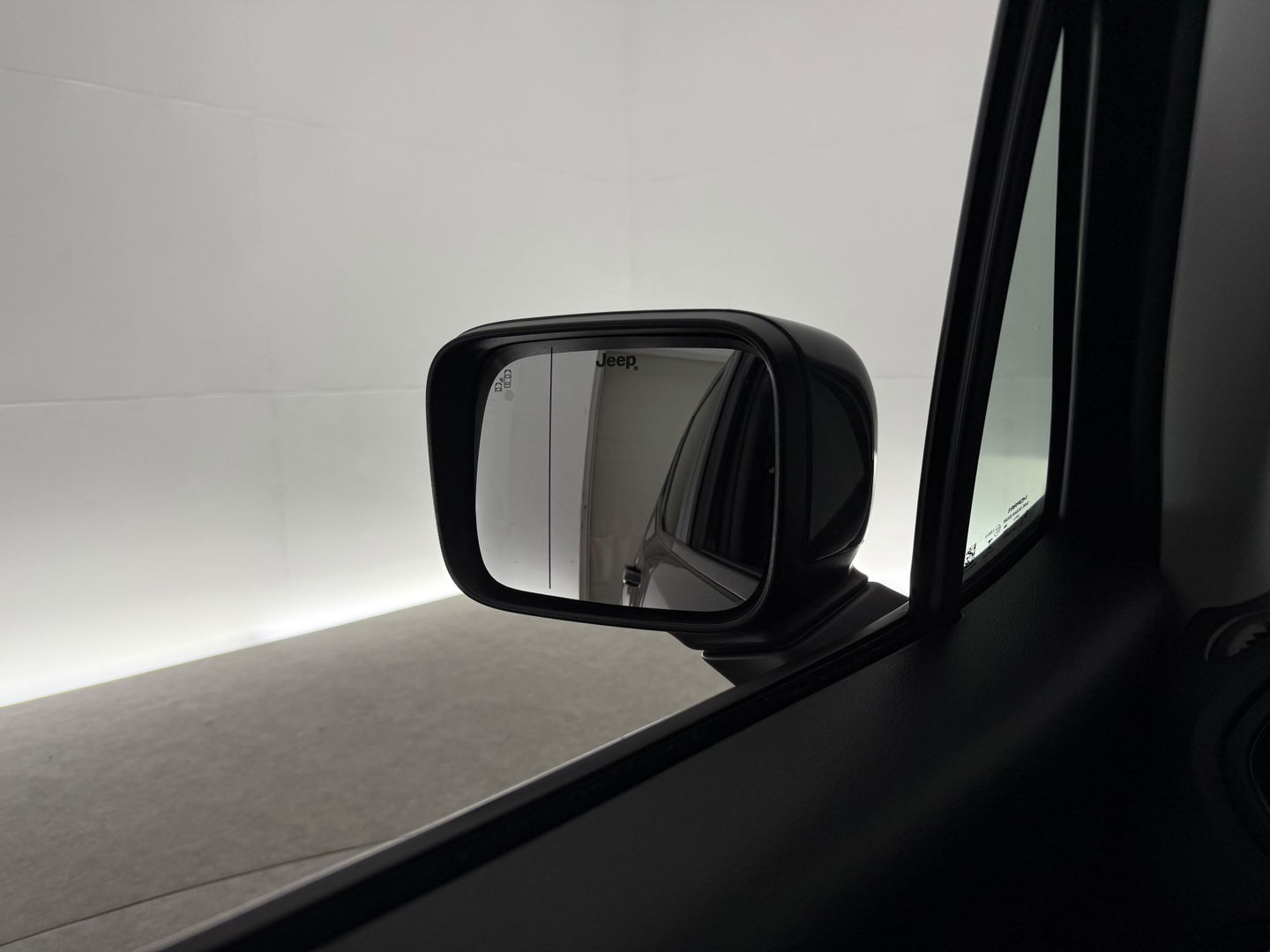 Jeep Renegade 4xe 240PK Plug-in Hybrid Electric S | Camera | Stoel/stuurverw. | Navi | Adaptive Cruise | Dodehoek | Keyless