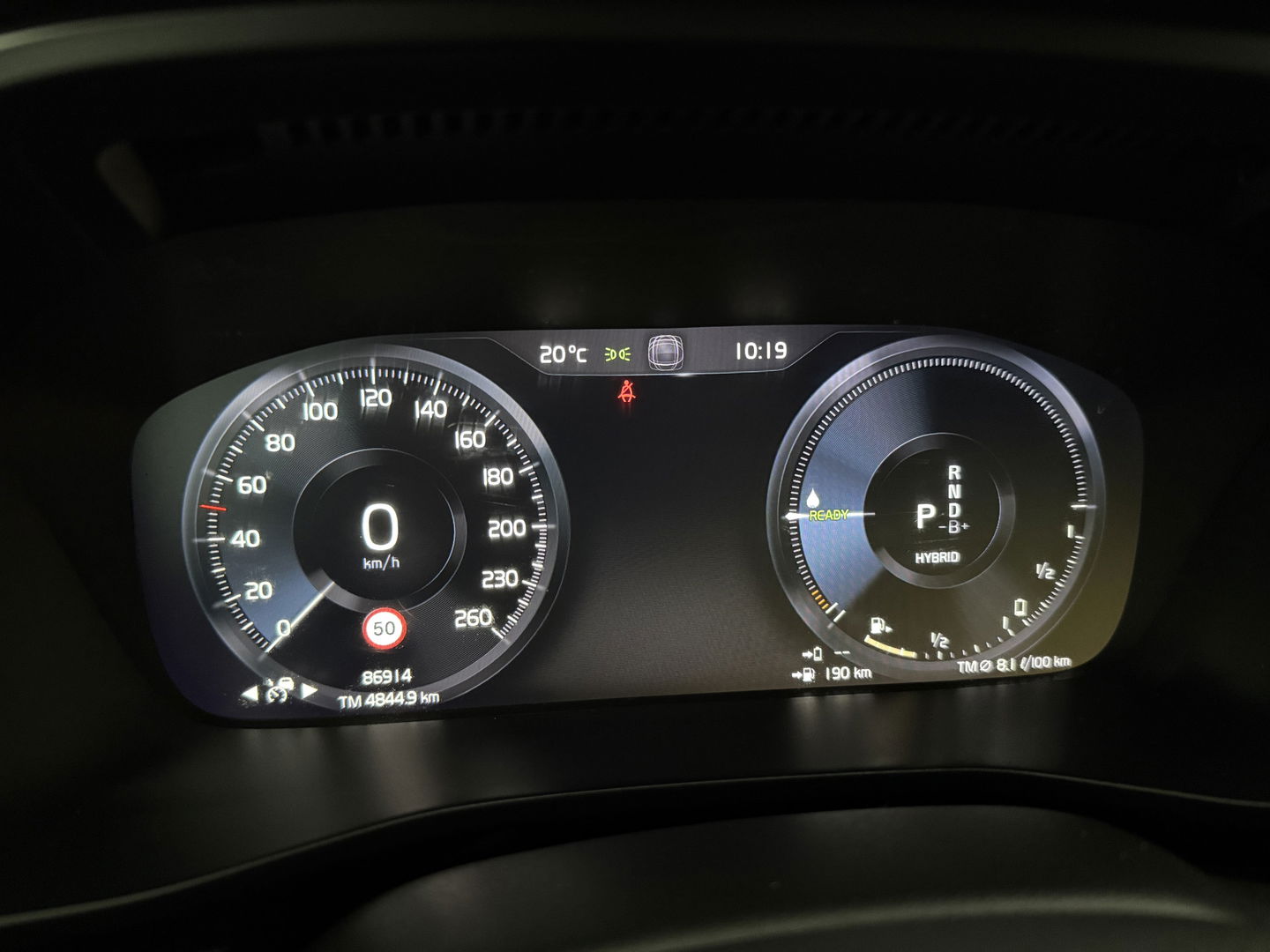 Volvo XC40 1.5 T5 Inscription | LED | Camera | Carplay | Clima | Cruise | Navi | Parkeers. Dodehoek l Trekh.