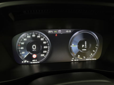 Volvo XC40 1.5 T5 Inscription | LED | Camera | Carplay | Clima | Cruise | Navi | Parkeers. Dodehoek l Trekh.