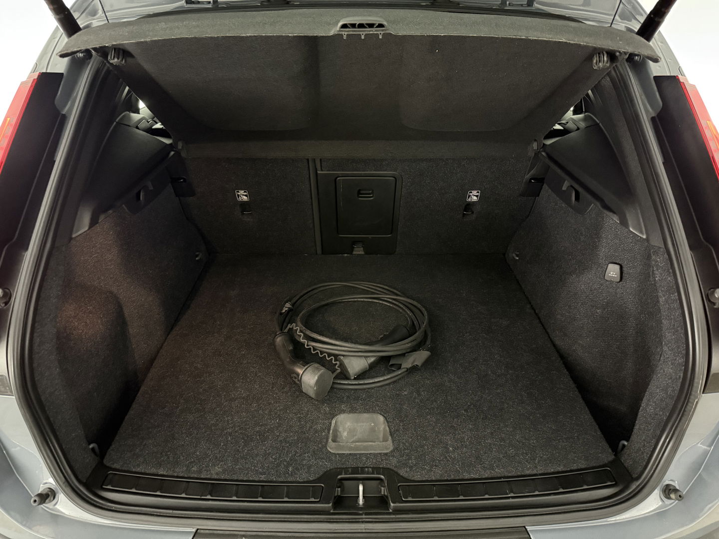 Volvo XC40 1.5 T5 Inscription | LED | Camera | Carplay | Clima | Cruise | Navi | Parkeers. Dodehoek l Trekh.