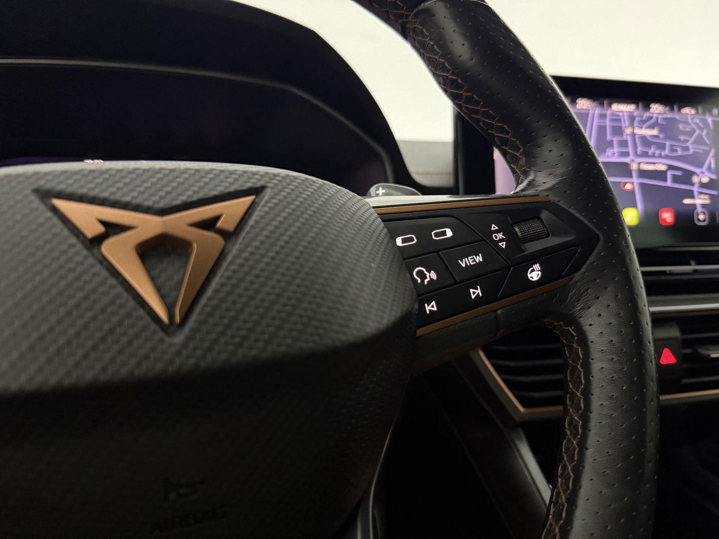 CUPRA Formentor 1.5 TSI | 150PK | LED | Sfeerverl. | Camera | Virtual | Carplay | Stuur/Stoelverw.