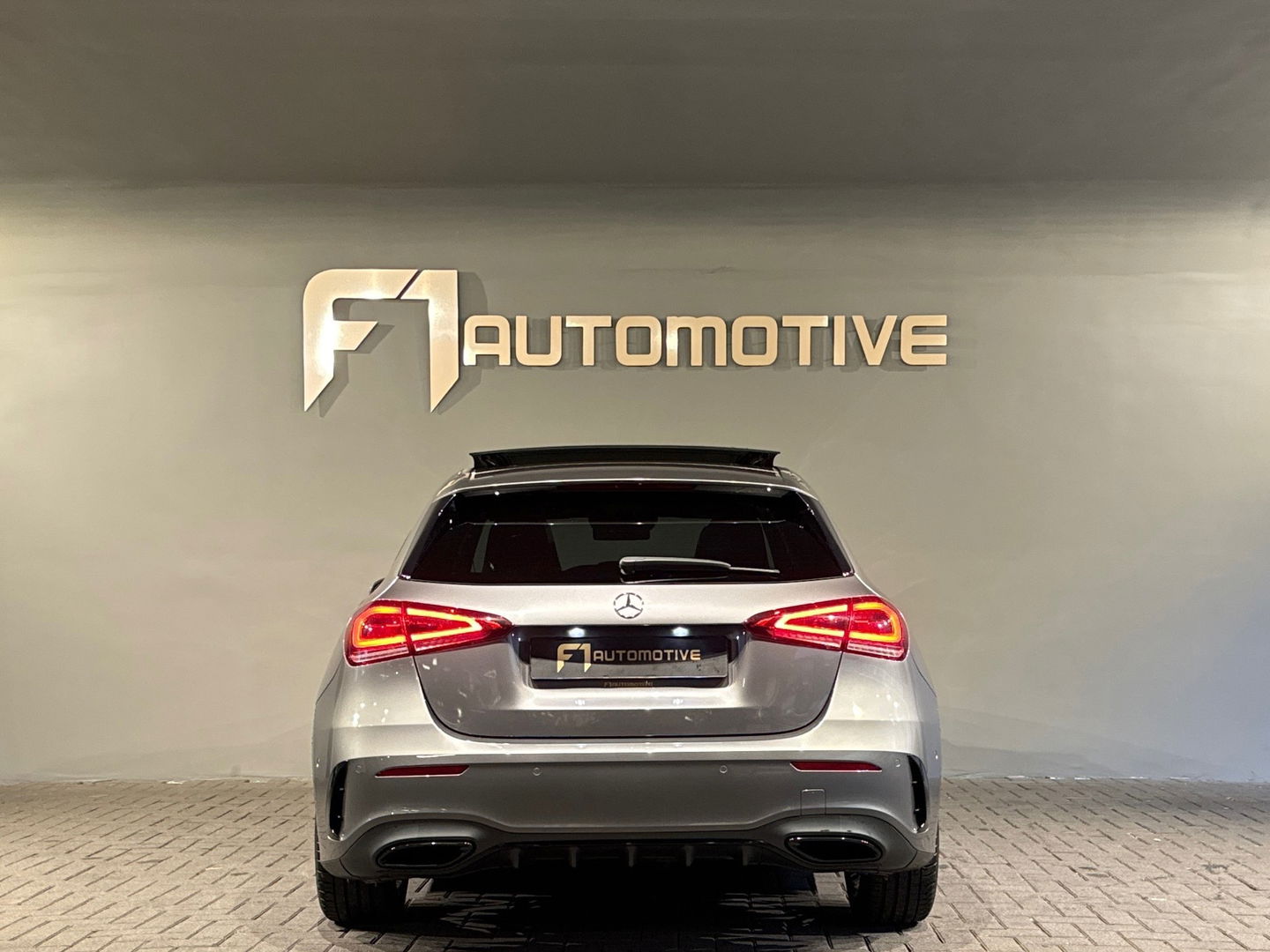 Mercedes-Benz A-Klasse 220 4MATIC AMG Pano|Sfeer|Night Pakket