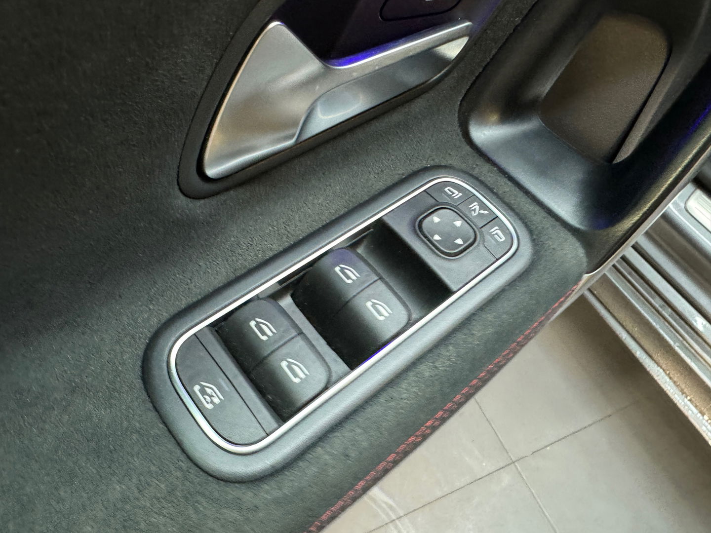 Mercedes-Benz A-Klasse 220 4MATIC AMG Pano|Sfeer|Night Pakket