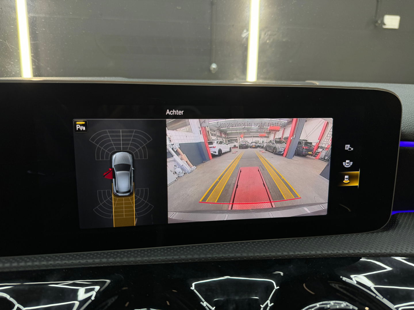 Mercedes-Benz A-Klasse 220 4MATIC AMG Pano|Sfeer|Night Pakket