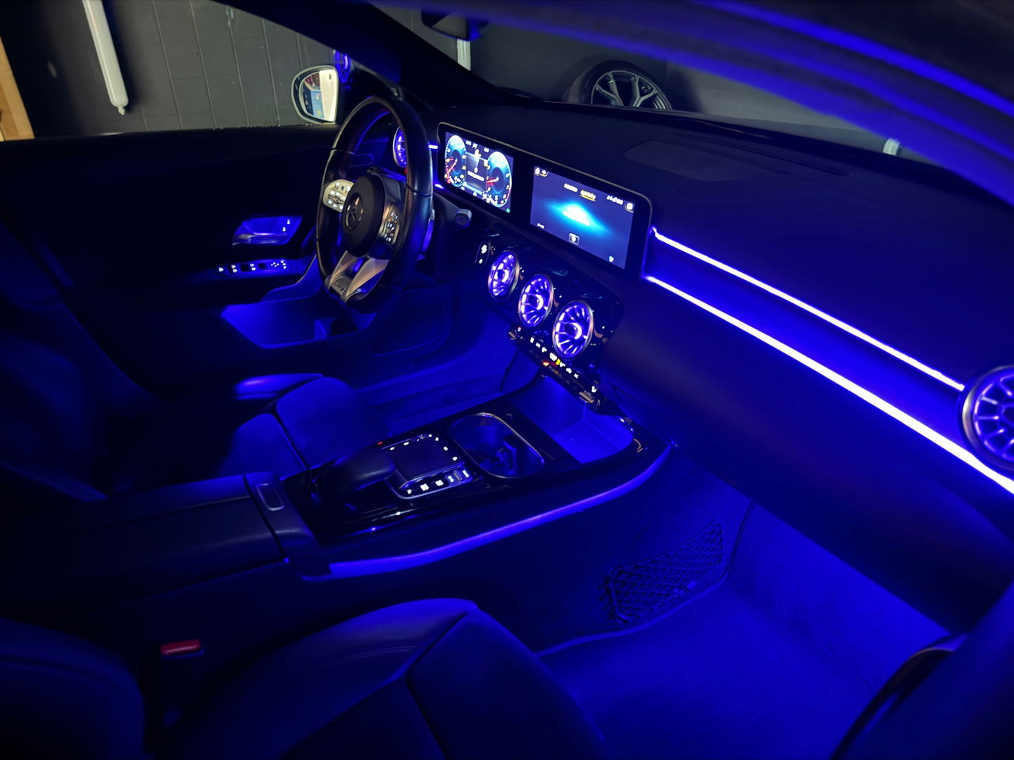 Mercedes-Benz A-Klasse 220 4MATIC AMG Pano|Sfeer|Night Pakket