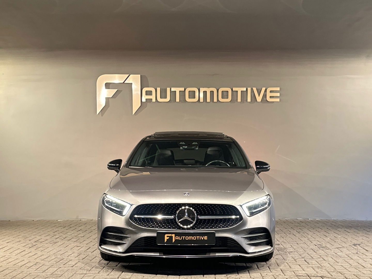 Mercedes-Benz A-Klasse 220 4MATIC AMG Pano|Sfeer|Night Pakket