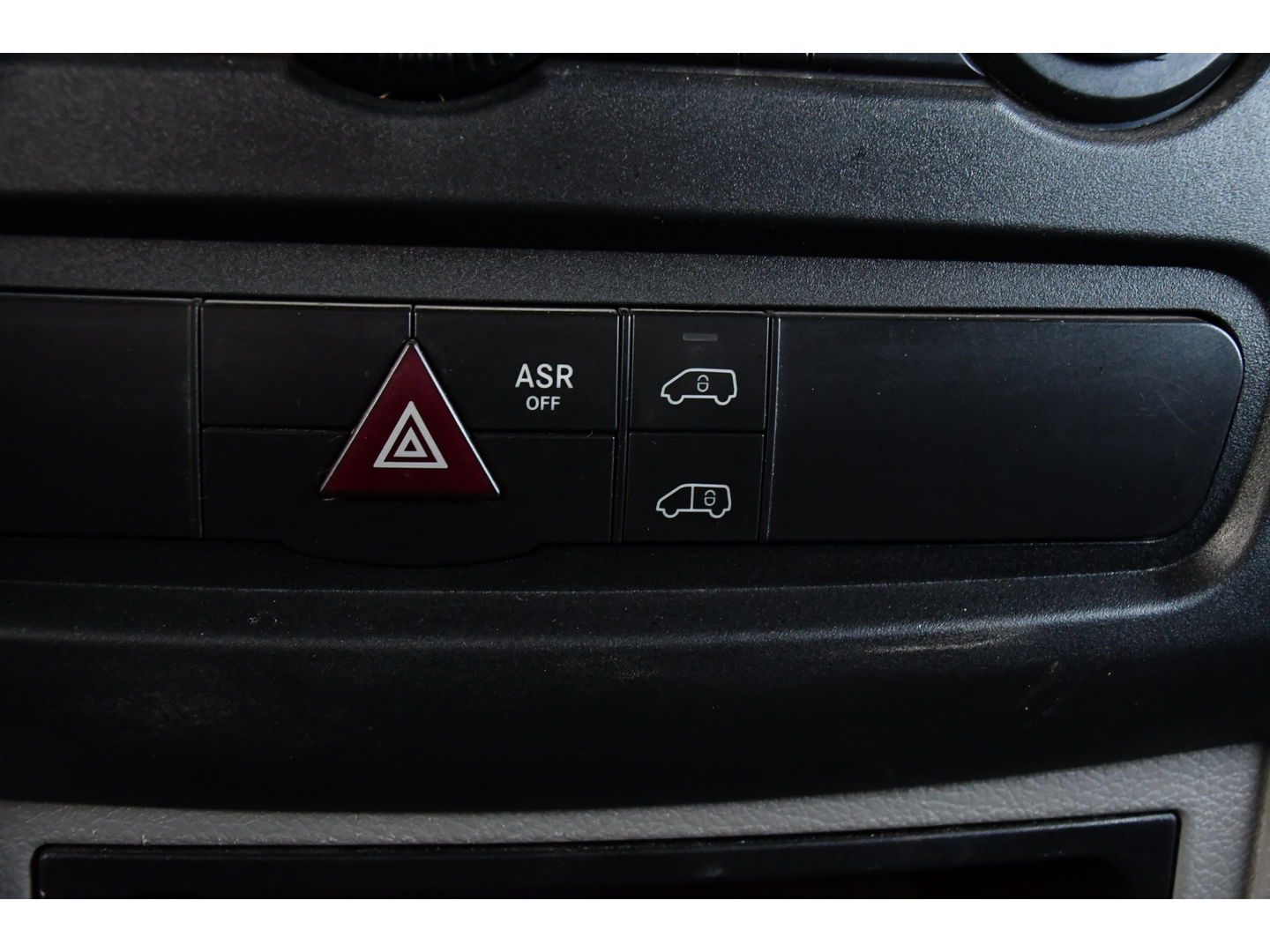 Mercedes-Benz Sprinter 416 2.2 CDI L2H1 PB Edition Camera, Cruise, 3500kg Trekhaak, Airco, 164pk, Uniek!