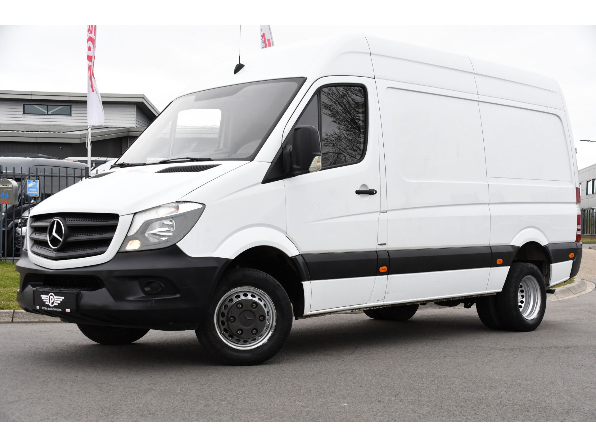 Mercedes-Benz Sprinter 516 2.2 CDI 366 Edition Camera, Cruise, 3500KG Trekhaak, Multimedia, 164PK, Automaat, Uniek!