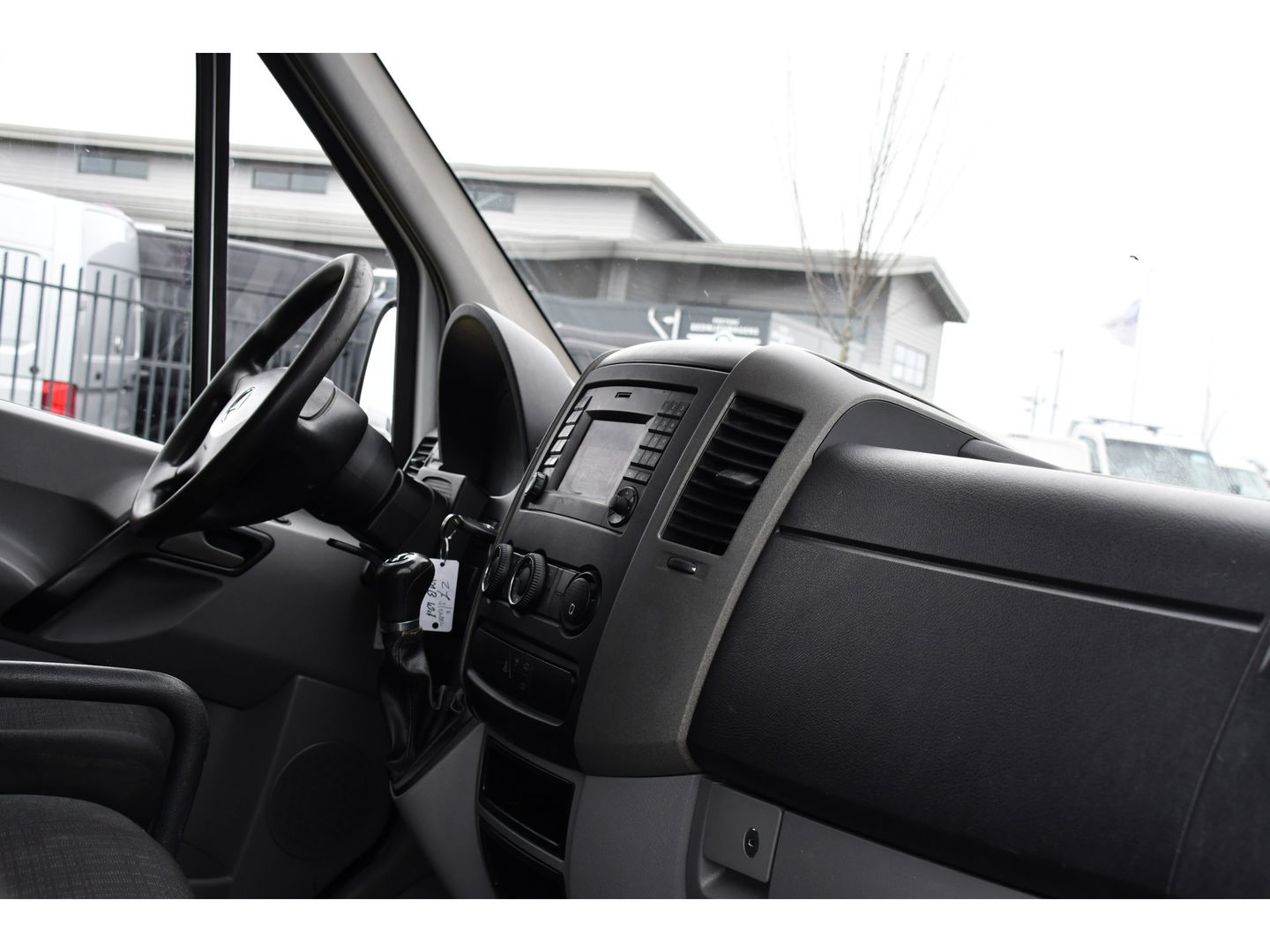 Mercedes-Benz Sprinter 516 2.2 CDI 366 Edition Camera, Cruise, 3500KG Trekhaak, Multimedia, 164PK, Automaat, Uniek!