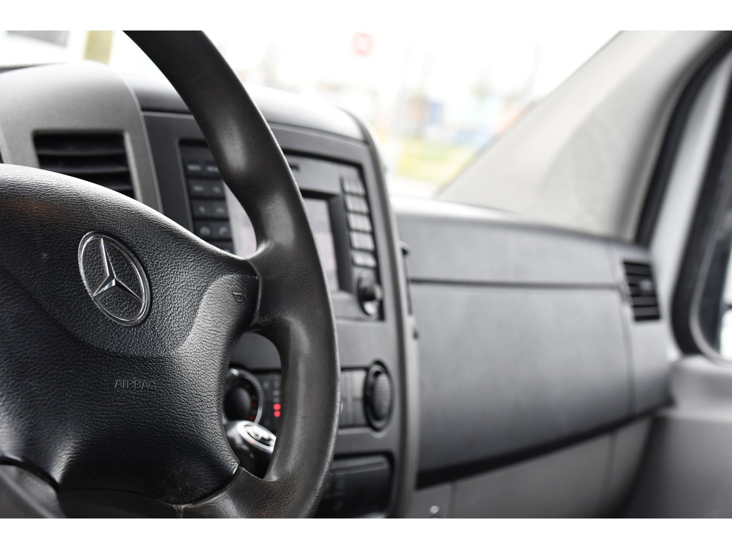 Mercedes-Benz Sprinter 516 2.2 CDI 366 Edition Camera, Cruise, 3500KG Trekhaak, Multimedia, 164PK, Automaat, Uniek!