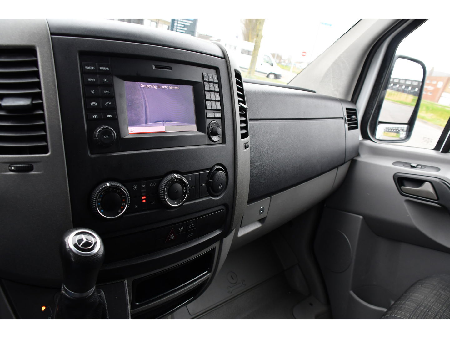 Mercedes-Benz Sprinter 516 2.2 CDI 366 Edition Camera, Cruise, 3500KG Trekhaak, Multimedia, 164PK, Automaat, Uniek!