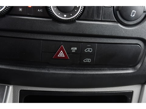 Mercedes-Benz Sprinter 516 2.2 CDI 366 Edition Camera, Cruise, 3500KG Trekhaak, Multimedia, 164PK, Automaat, Uniek!