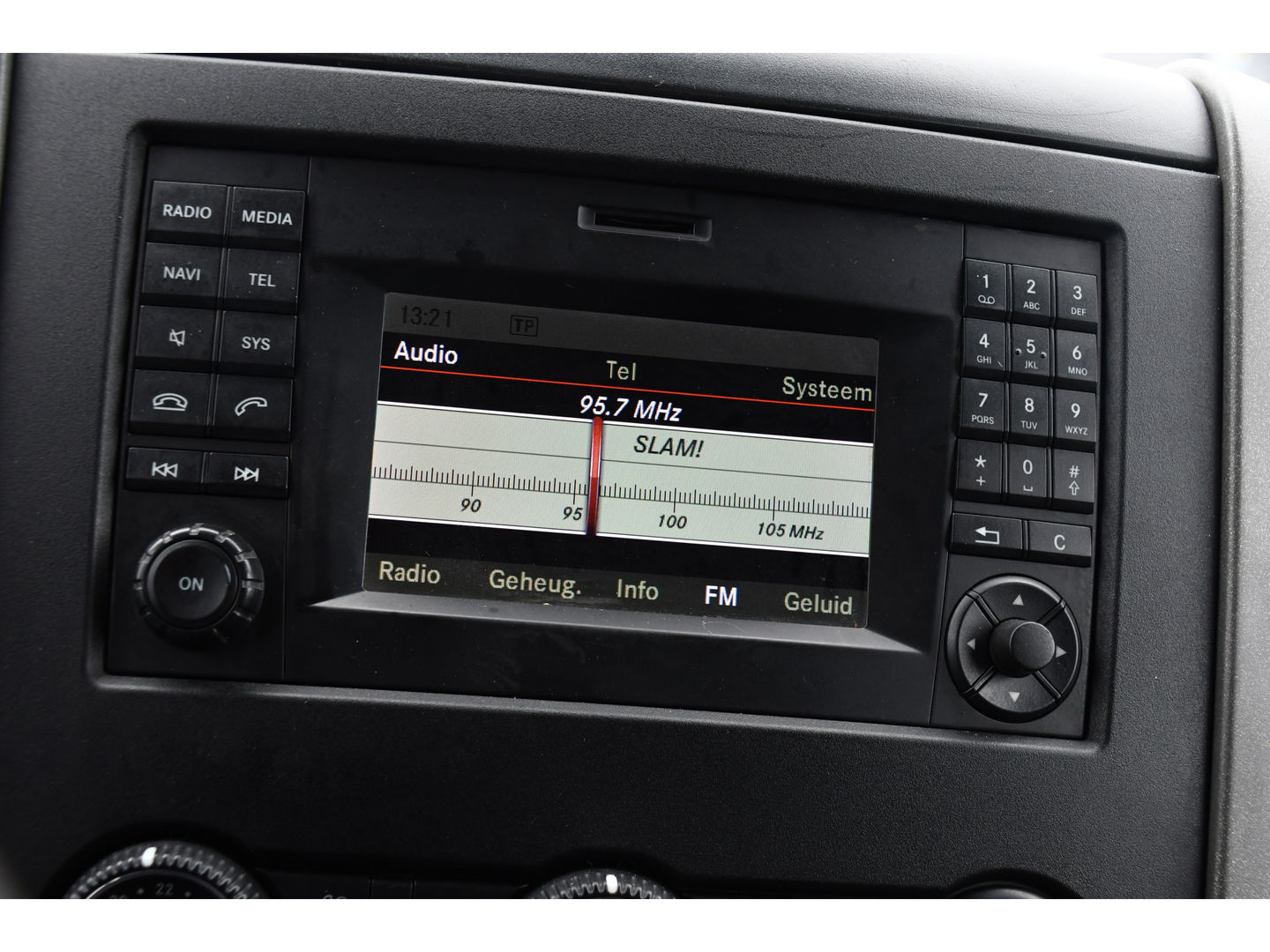 Mercedes-Benz Sprinter 516 2.2 CDI 366 Edition Camera, Cruise, 3500KG Trekhaak, Multimedia, 164PK, Automaat, Uniek!