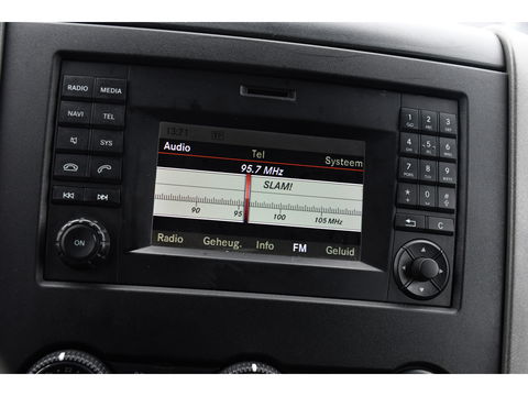 Mercedes-Benz Sprinter 516 2.2 CDI 366 Edition Camera, Cruise, 3500KG Trekhaak, Multimedia, 164PK, Automaat, Uniek!