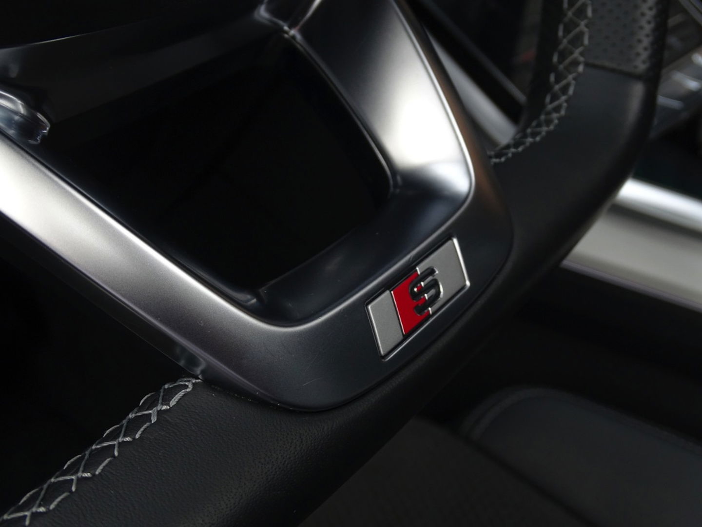 Audi Q7 55 TFSIe 394PK Quattro / SQ7 Edit. / Laser / B&O / ACC / 360°