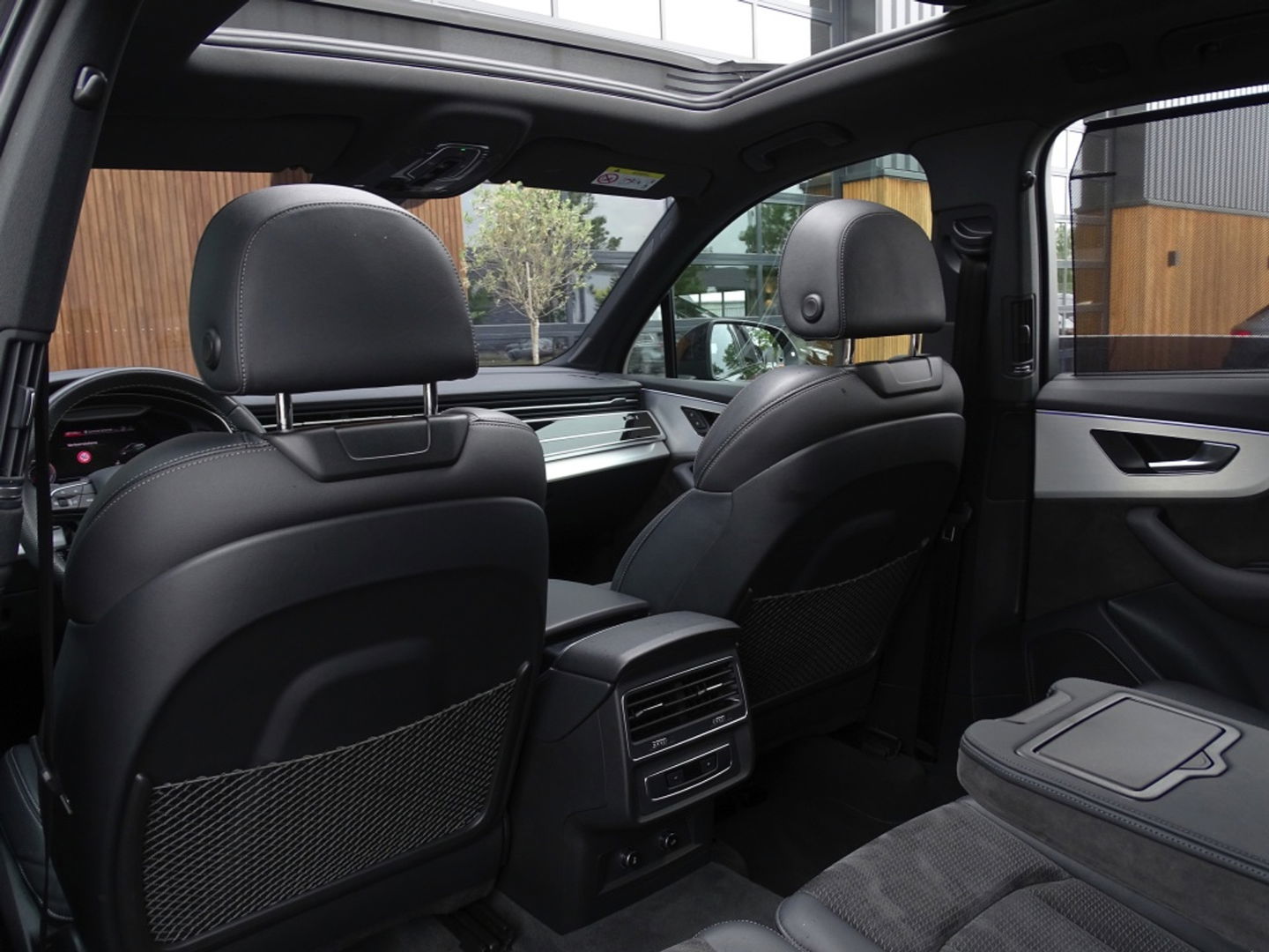 Audi Q7 55 TFSIe 394PK Quattro / SQ7 Edit. / Laser / B&O / ACC / 360°