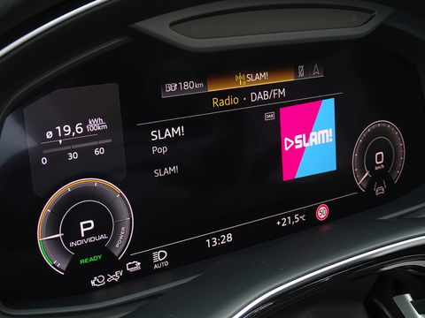 Audi Q7 60 TFSIe 450PK Quattro / Laser / RS Edit. / Softclose / 360°