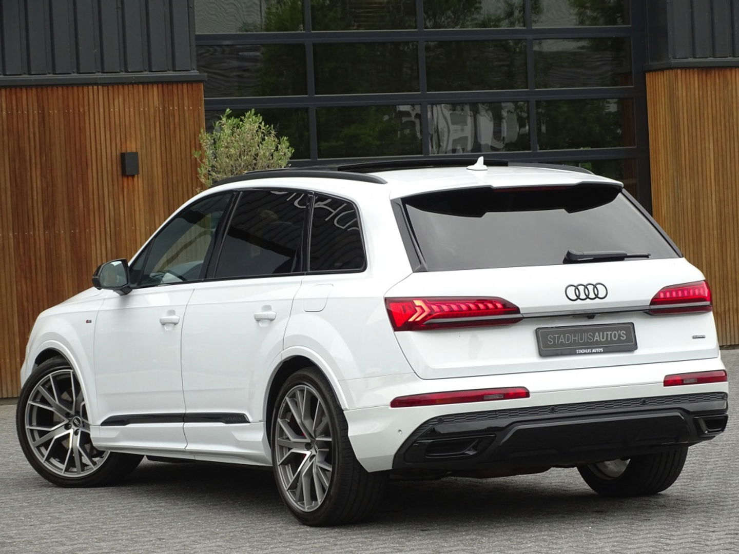 Audi Q7 60 TFSIe 450PK Quattro / Laser / RS Edit. / Softclose / 360°