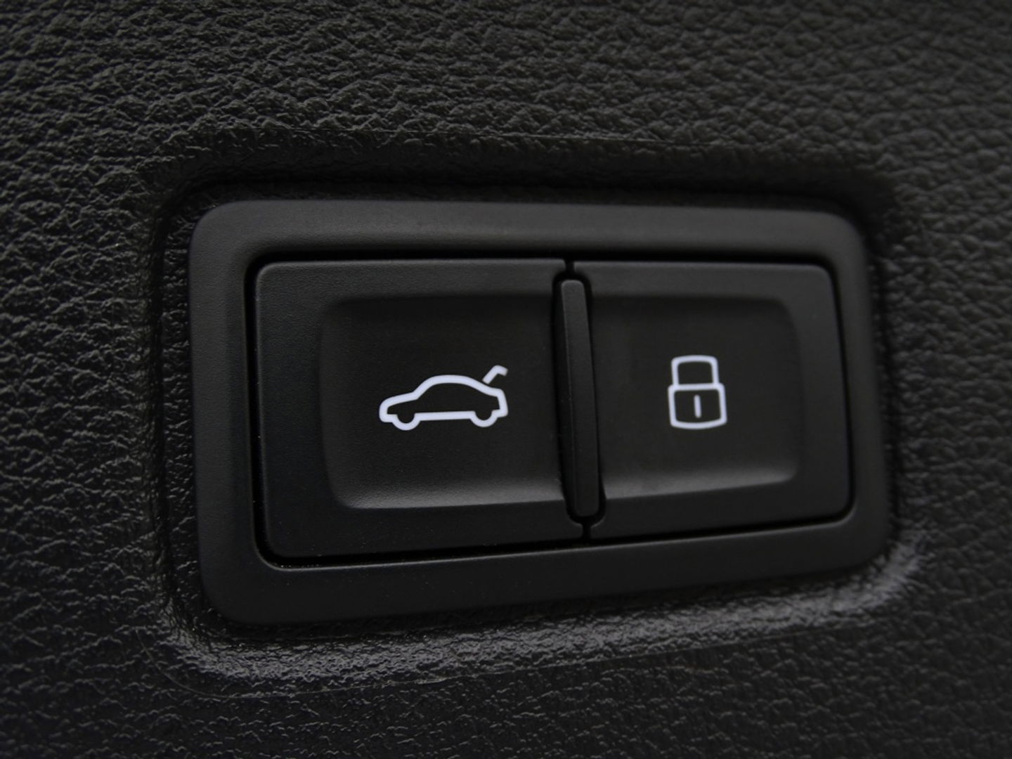 Audi Q7 60 TFSIe 450PK Quattro / Laser / RS Edit. / Softclose / 360°