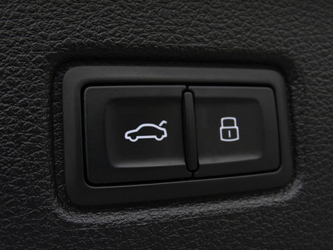 Audi Q7 60 TFSIe 450PK Quattro / Laser / RS Edit. / Softclose / 360°