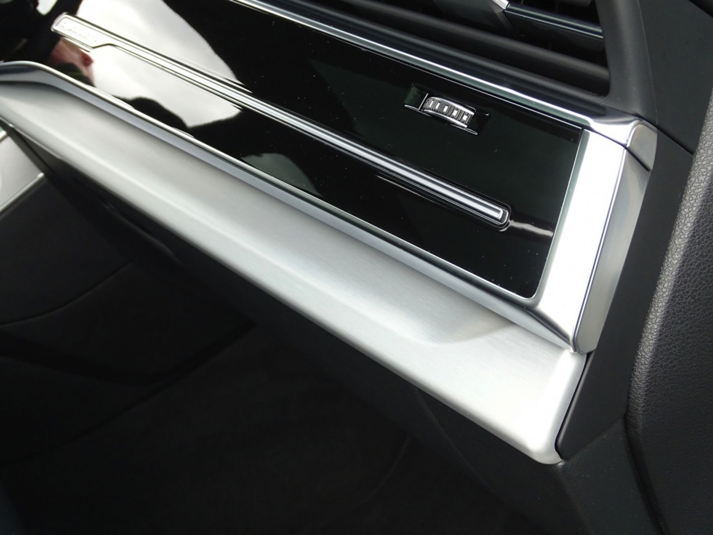 Audi Q7 60 TFSIe 450PK Quattro / Laser / RS Edit. / Softclose / 360°