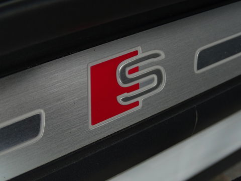 Audi Q7 60 TFSIe 450PK Quattro / Laser / RS Edit. / Softclose / 360°