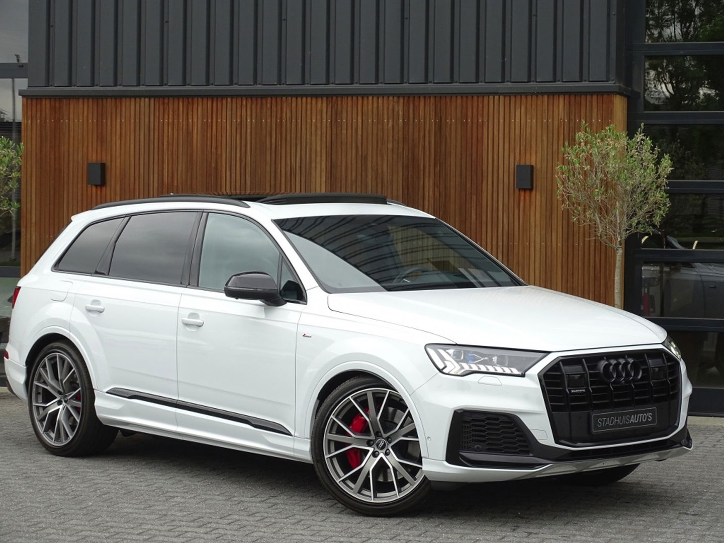 Audi Q7 60 TFSIe 450PK Quattro / Laser / RS Edit. / Softclose / 360°