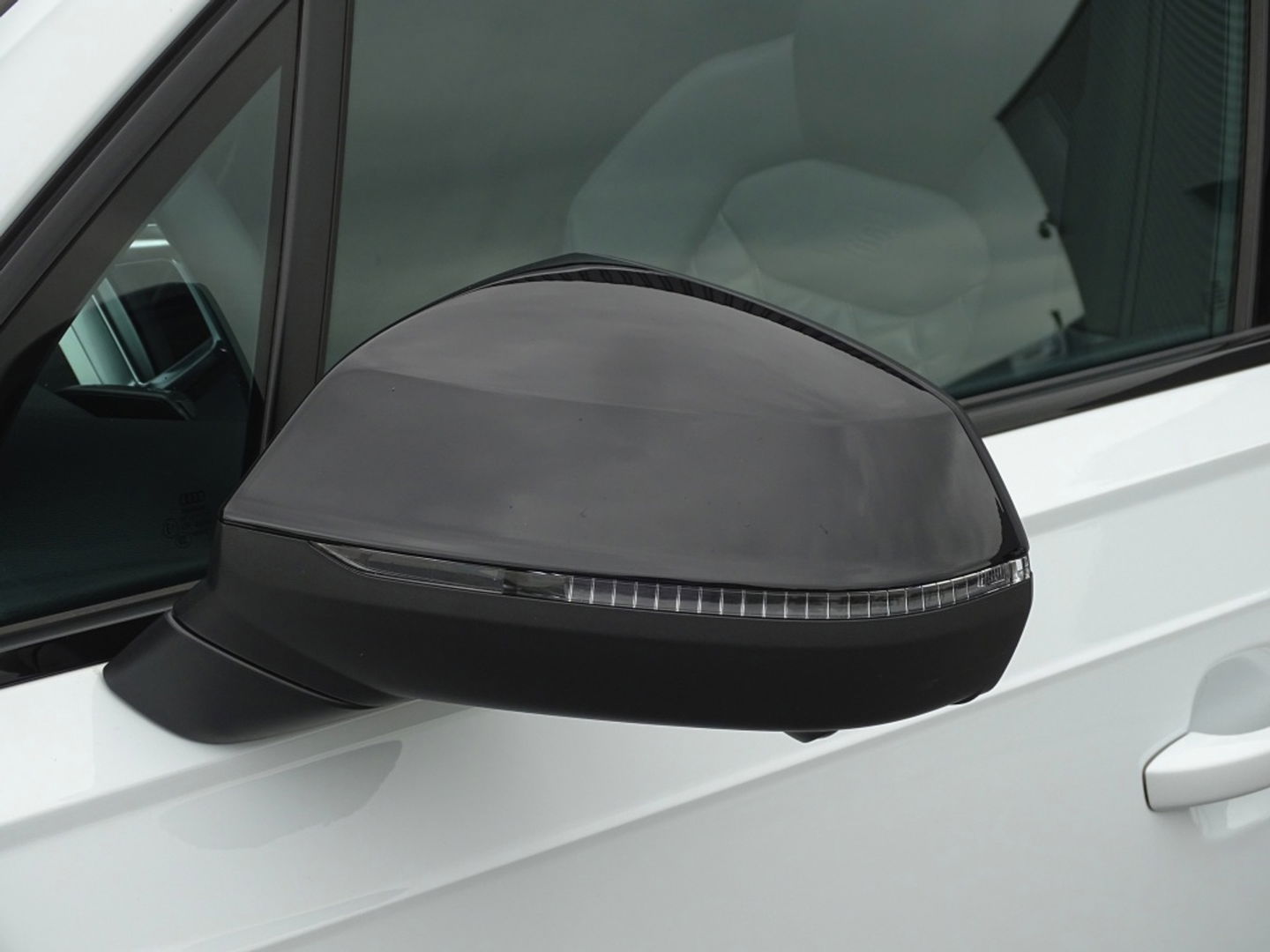 Audi Q7 60 TFSIe 450PK Quattro / Laser / RS Edit. / Softclose / 360°