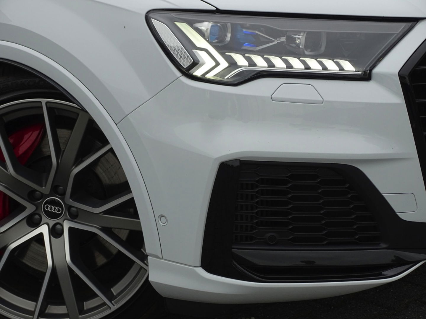 Audi Q7 60 TFSIe 450PK Quattro / Laser / RS Edit. / Softclose / 360°