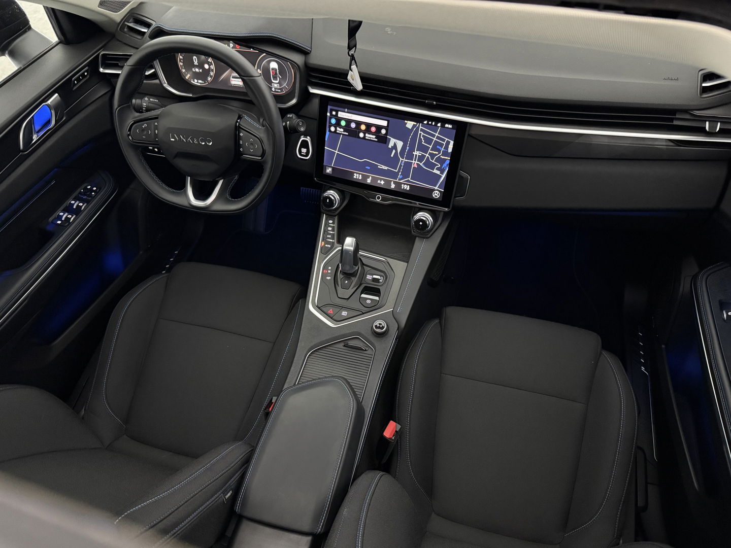 Lynk Co 01 1.5 | Pano | 360° | Virtual | Sfeerverl. | Memory | LED | Carplay