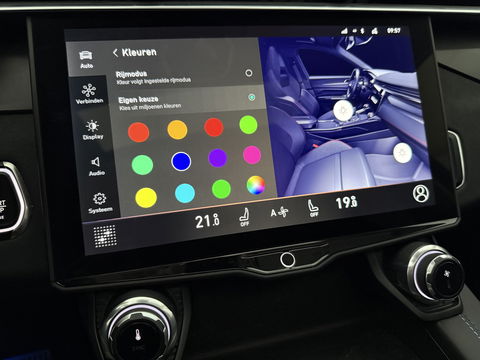 Lynk Co 01 1.5 | Pano | 360° | Virtual | Sfeerverl. | Memory | LED | Carplay