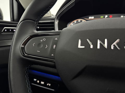 Lynk Co 01 1.5 | Pano | 360° | Virtual | Sfeerverl. | Memory | LED | Carplay