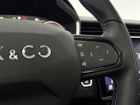 Lynk Co 01 1.5 | Pano | 360° | Virtual | Sfeerverl. | Memory | LED | Carplay