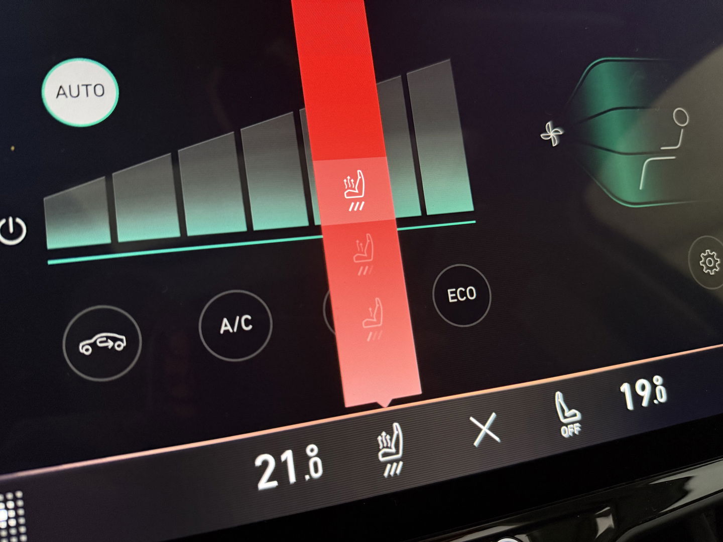 Lynk Co 01 1.5 | Pano | 360° | Virtual | Sfeerverl. | Memory | LED | Carplay
