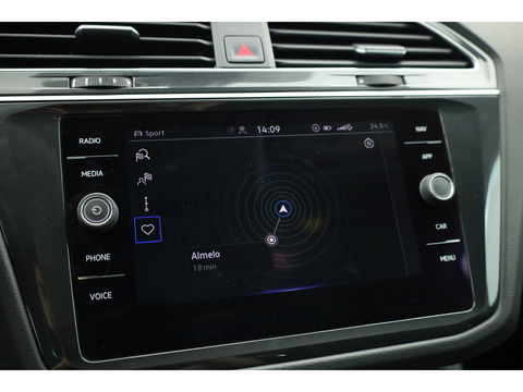 Volkswagen Tiguan 1.5 TSI DSG 150pk ACT | Navi | Camera | Travel Assist | Stoel- Stuurverw. | Dodehoekdet.