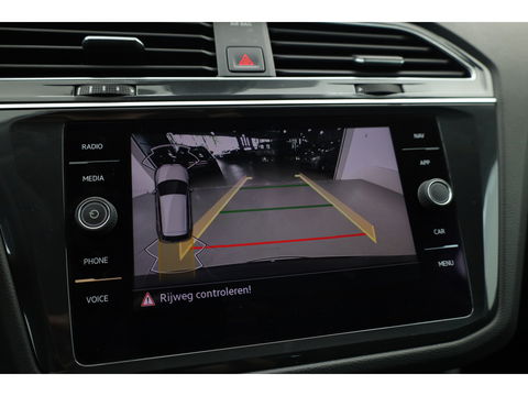 Volkswagen Tiguan 1.5 TSI DSG 150pk ACT | Navi | Camera | Travel Assist | Stoel- Stuurverw. | Dodehoekdet.